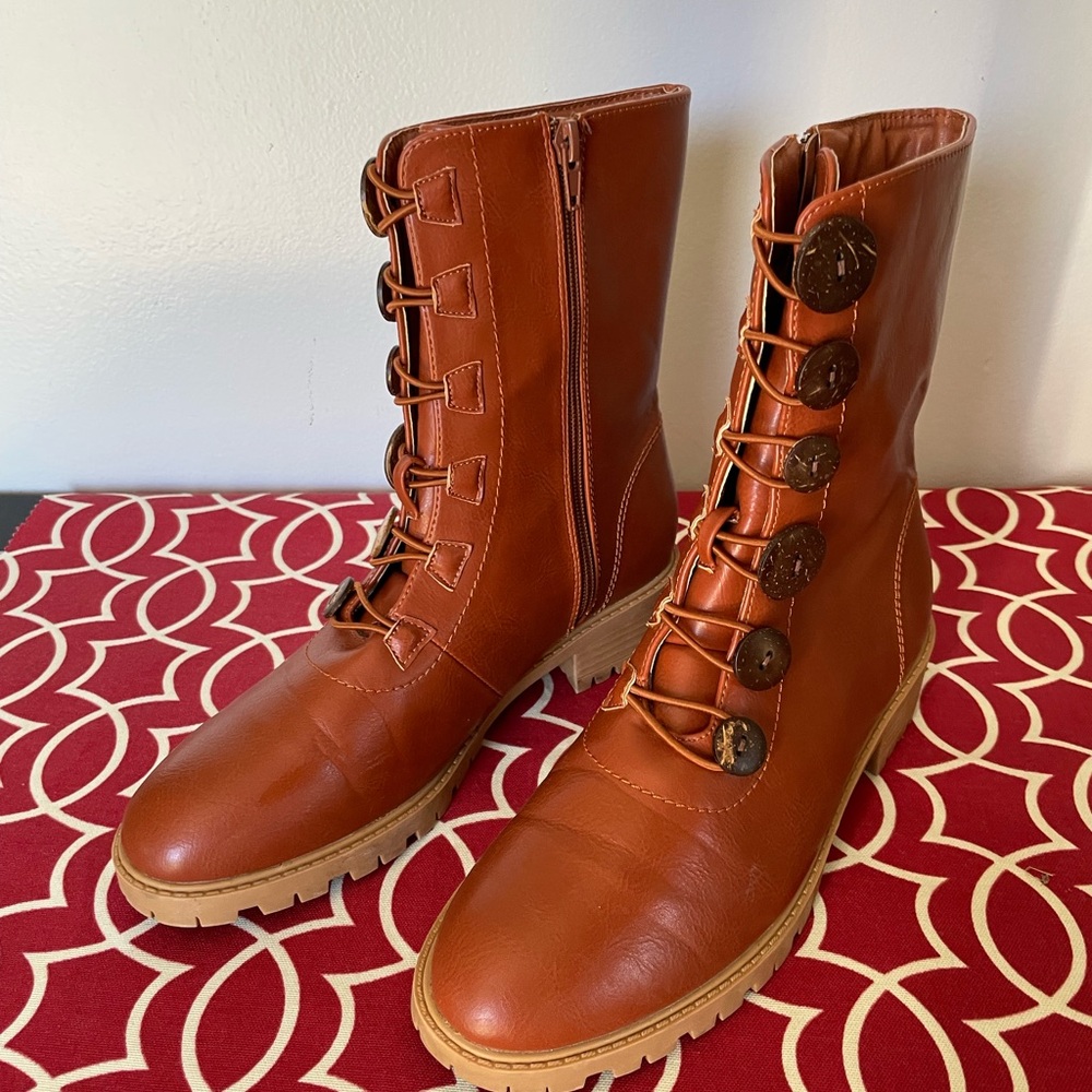 Charming Lady Combat Boots, Size 7.5